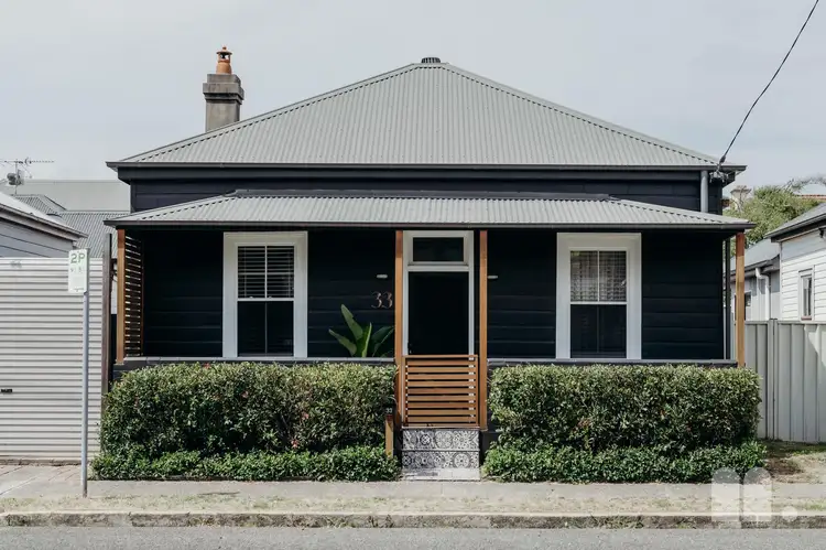 33 Lindsay Street, Hamilton NSW 2303