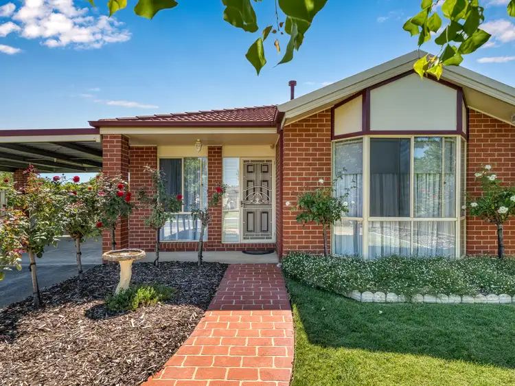 11 Monash Drive, Wangaratta VIC 3677