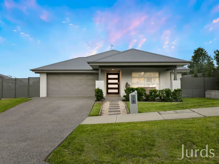 15 Abberton Parkway, North Rothbury NSW 2335