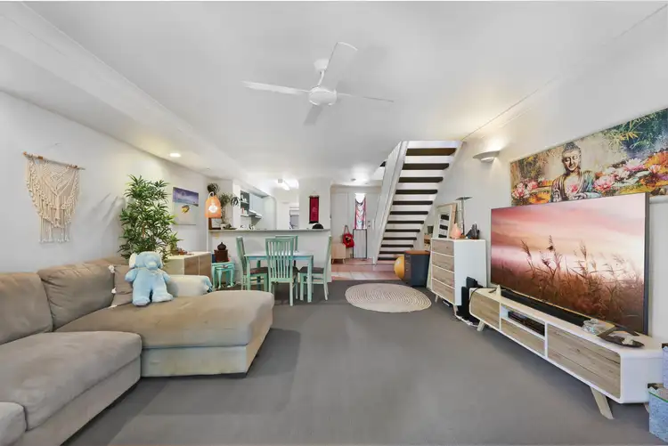 108/215 Cottesloe Drive, Mermaid Waters QLD 4218