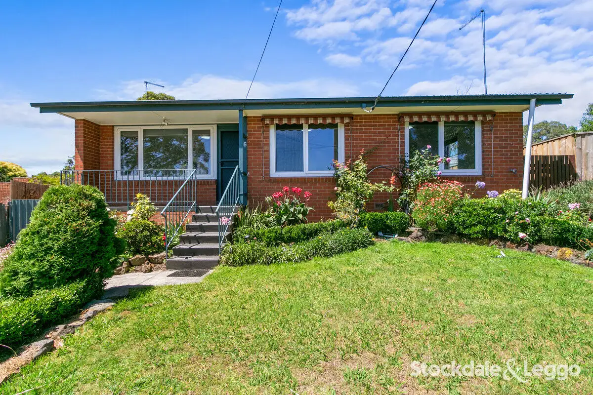 Main view of Homely house listing, 5 Hakea Court, Churchill VIC 3842