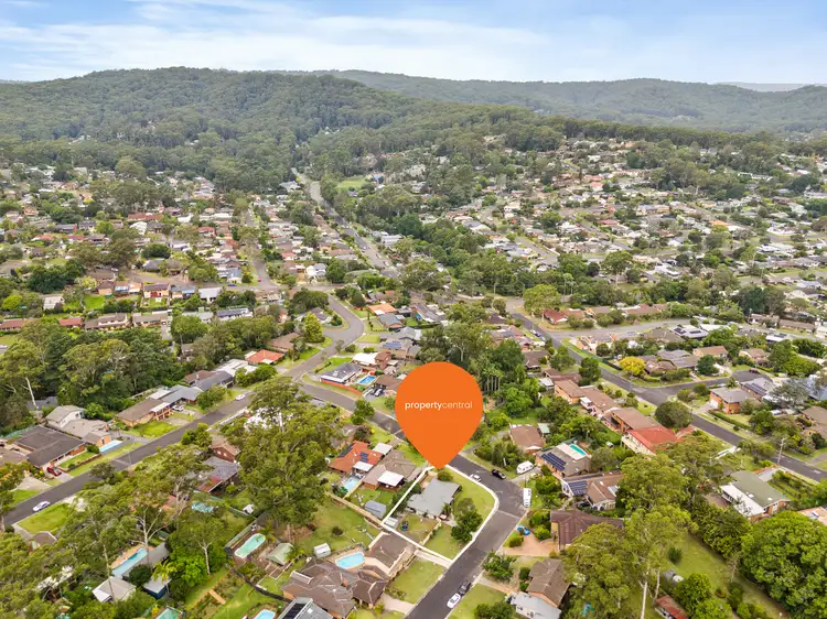25 Fragar Avenue, Wyoming NSW 2250