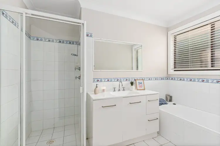 Sixth view of Homely house listing, 25 Fragar Avenue, Wyoming NSW 2250