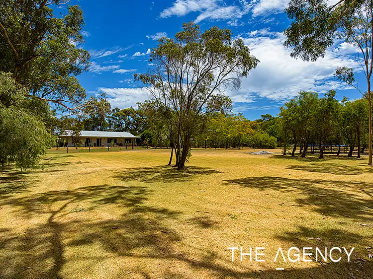 121 Ballarat Road, Wonnerup WA 6280