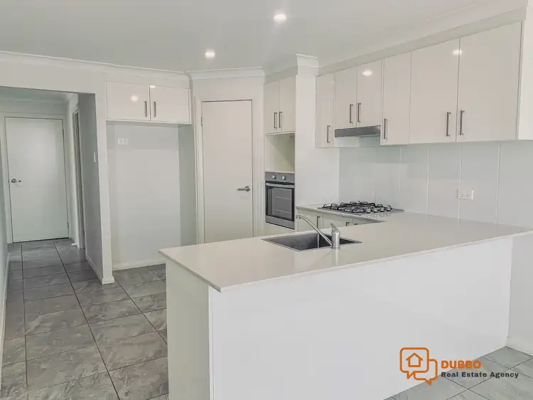Fifth view of Homely semi-detached listing, 7A Apsley Crescent, Dubbo NSW 2830