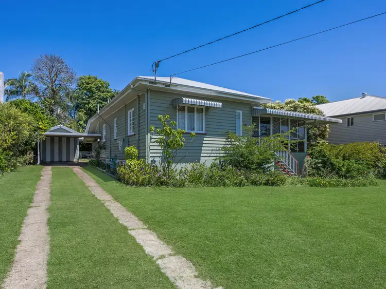 19 Easton Street, Silkstone QLD 4304