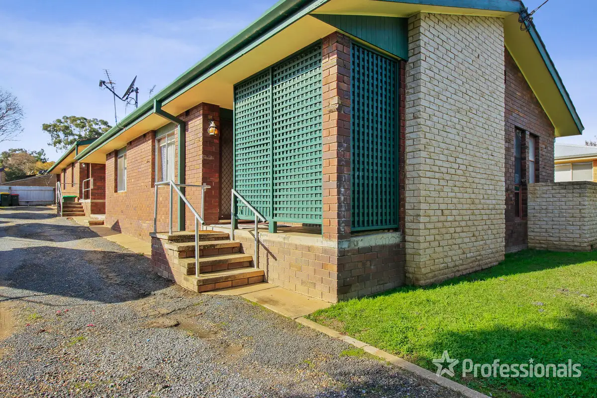 Main view of Homely unit listing, 1/25 Kenneally Street, Kooringal NSW 2650