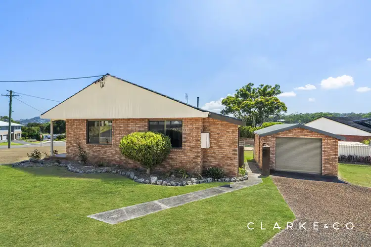 Fifth view of Homely house listing, 2 Ian Street, Eleebana NSW 2282