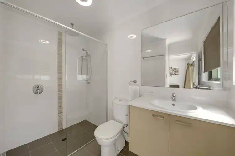 Fourth view of Homely townhouse listing, 11/10-12 Flinders Street, West Gladstone QLD 4680