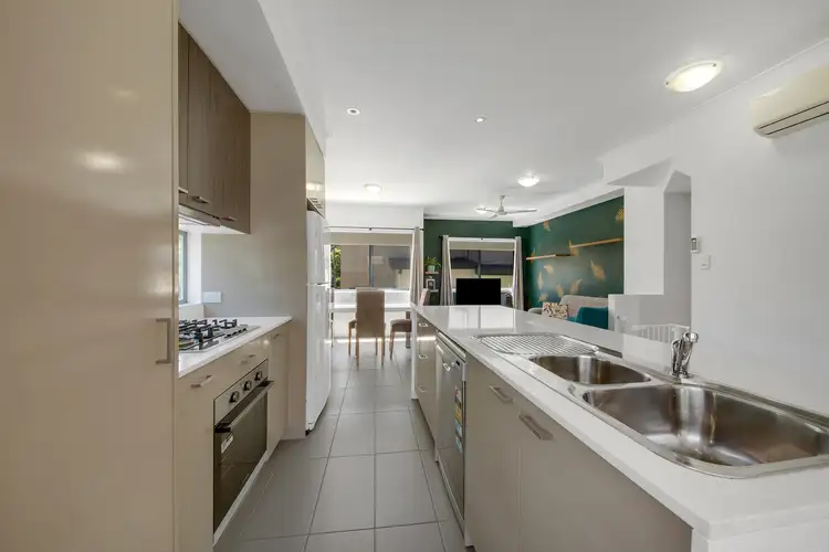 Fifth view of Homely townhouse listing, 11/10-12 Flinders Street, West Gladstone QLD 4680