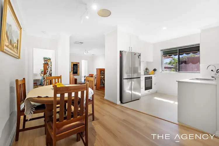 4/27-29 Mosaic Street East, Shelley WA 6148