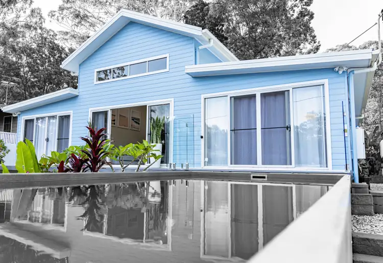 12 Merindah Street, Coochiemudlo Island QLD 4184