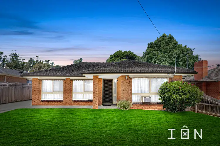 30 Bruce Street, Cranbourne VIC 3977