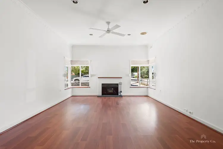 12 Derrington Street, Mount Gambier SA 5290