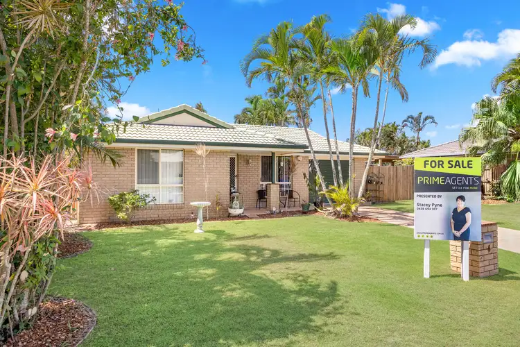 4 Georgia Court, Torquay QLD 4655