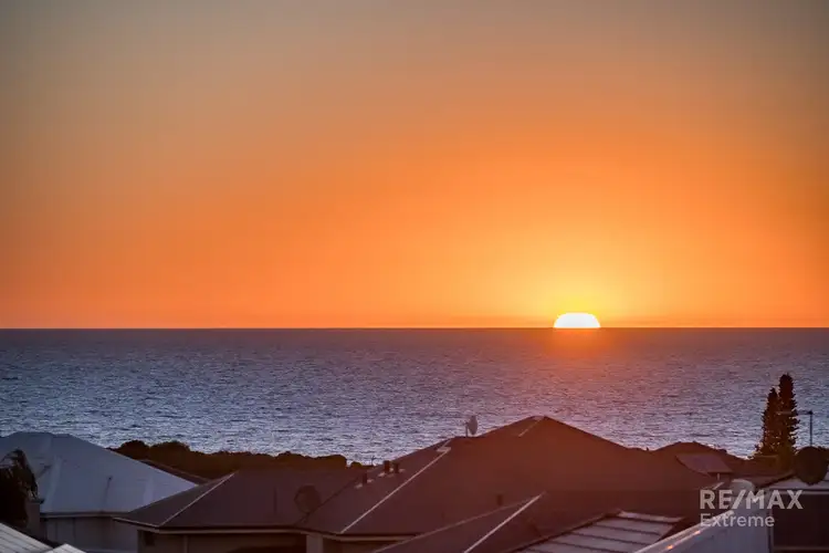 3 Blackpool Promenade, Iluka WA 6028