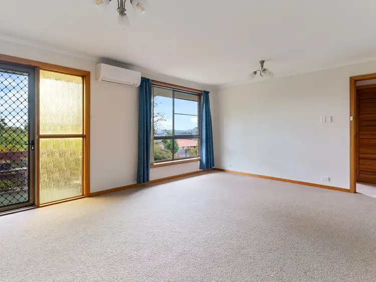 Fourth view of Homely unit listing, 1/22 Lachlan Drive, Mount Nelson TAS 7007