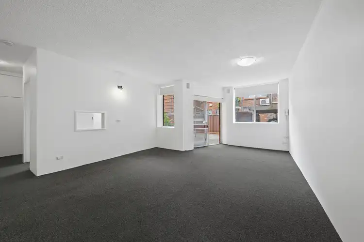Fourth view of Homely apartment listing, 3/287 Gardeners Road, Eastlakes NSW 2018