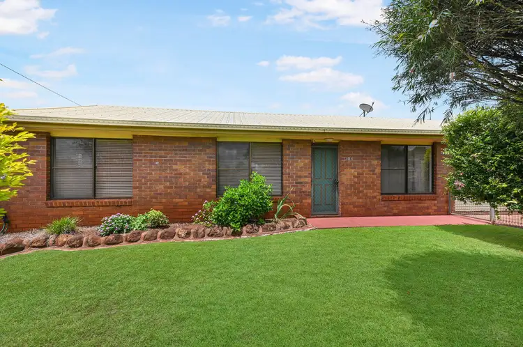 406 Stenner Street, Kearneys Spring QLD 4350