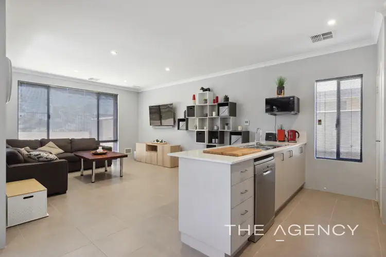 Seventh view of Homely house listing, 10 Ginger Loop, Treeby WA 6164