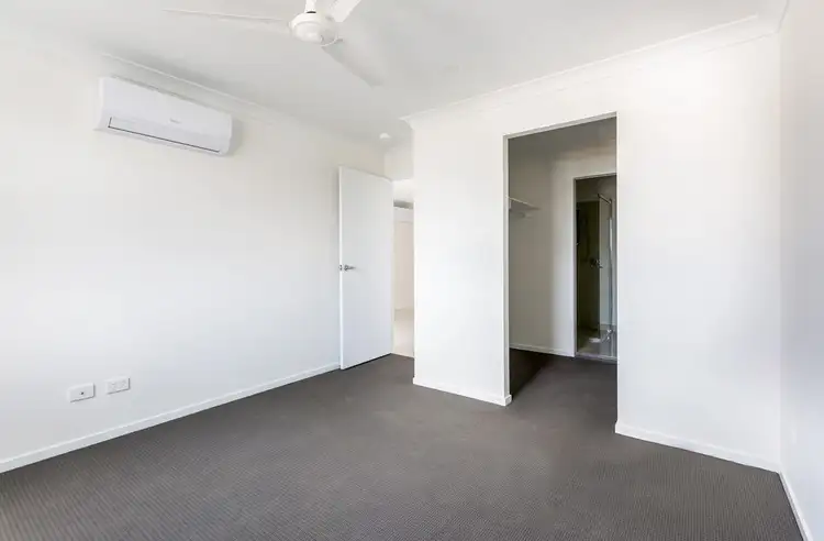 Fifth view of Homely unit listing, 1/11 McInnes Crescent, Glenvale QLD 4350