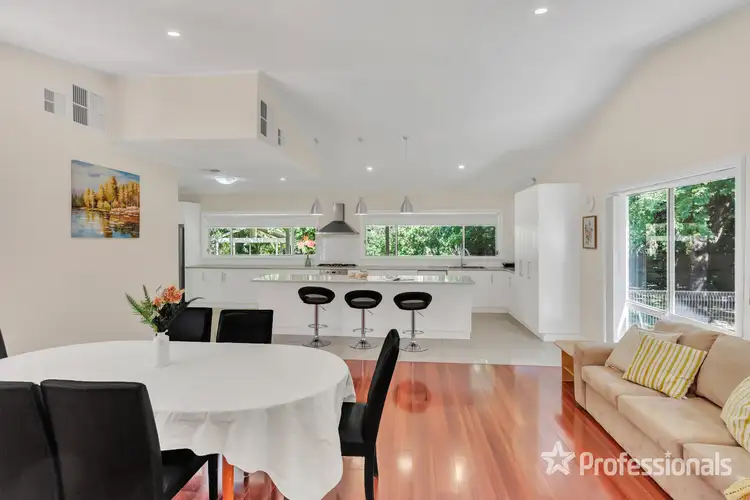 Sixth view of Homely house listing, 8 Clare Avenue, Lake Albert NSW 2650