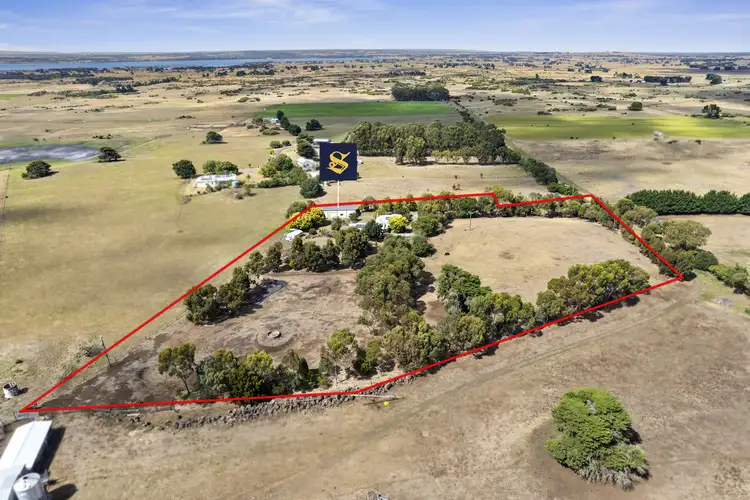 203 Farrells Road, Warrion VIC 3249