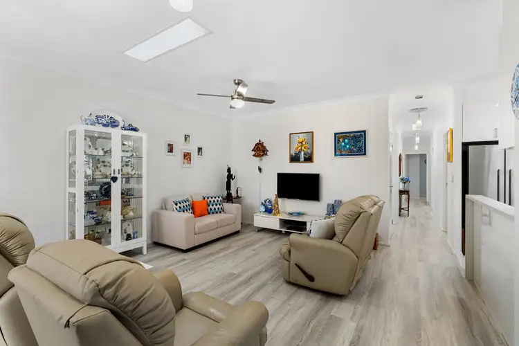 Fourth view of Homely semi-detached listing, 2/15 Eugenia Avenue, Rothwell QLD 4022