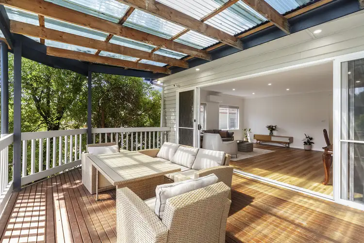 9 Jackson Avenue, Mont Albert North VIC 3129