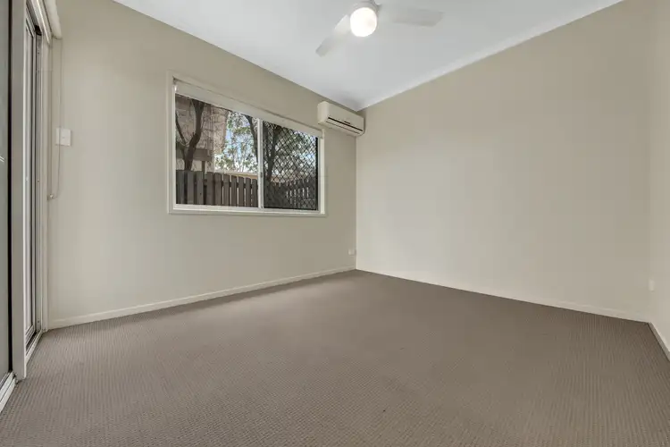 Third view of Homely townhouse listing, 31/1 Collins Lane, Kin Kora QLD 4680