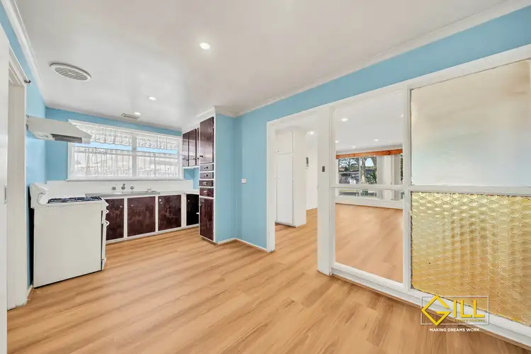 Fifth view of Homely house listing, 10 Bouvardia Crescent, Frankston North VIC 3200