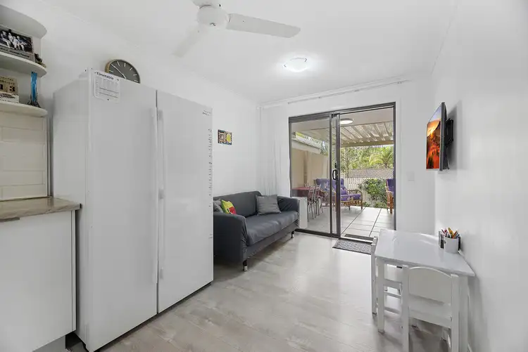 Sixth view of Homely semi-detached listing, 1/9 Vine Court, Oxenford QLD 4210