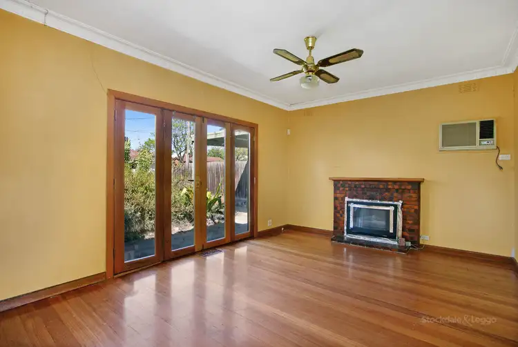 Third view of Homely house listing, 5 Elizabeth Grove, Bundoora VIC 3083