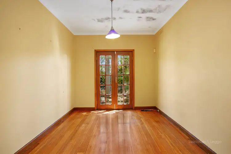 Fifth view of Homely house listing, 5 Elizabeth Grove, Bundoora VIC 3083