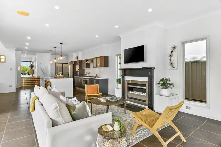 Second view of Homely house listing, 9 Glendower Street, Mount Lofty QLD 4350