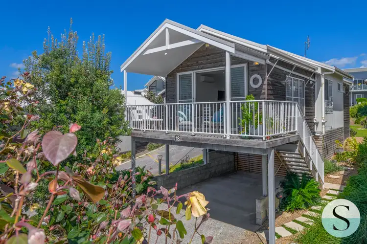 7 Beachside Drive Caves Beach, Caves Beach NSW 2281