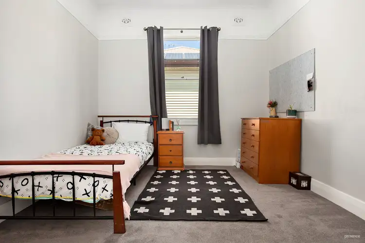 Sixth view of Homely house listing, 2 Dundas Street, Mayfield NSW 2304