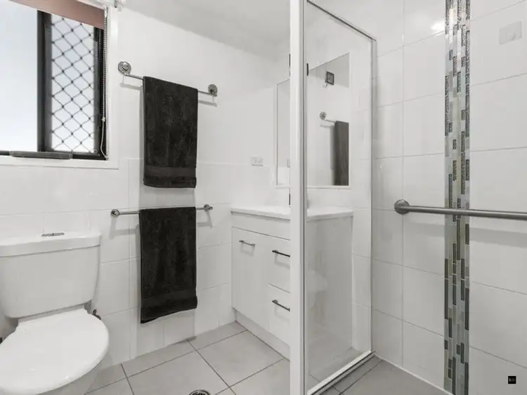 Sixth view of Homely house listing, 2 Wave Court, Toogoom QLD 4655