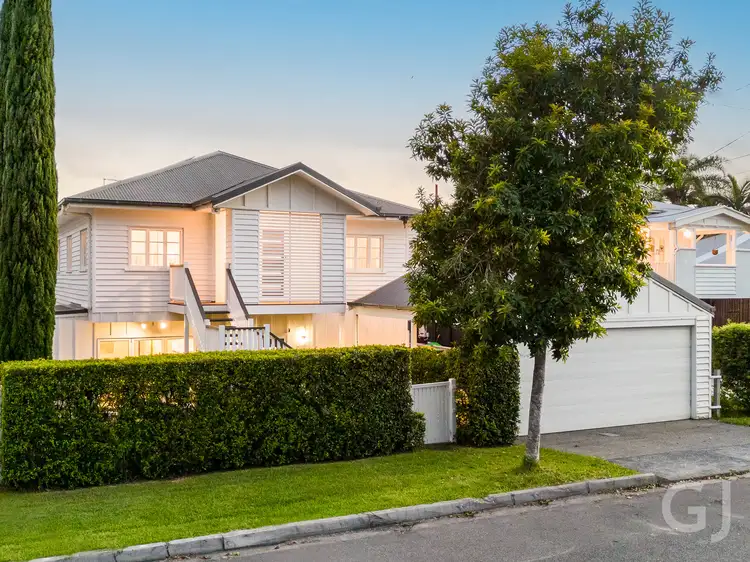 24 Howard Street, Grange QLD 4051