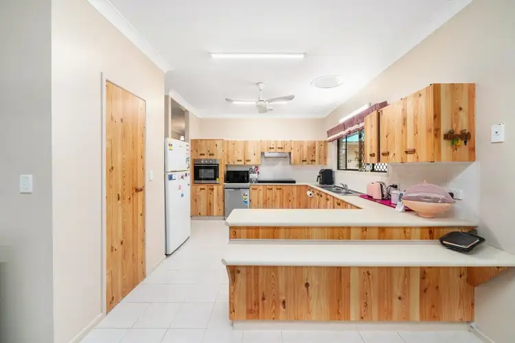 Fourth view of Homely house listing, 2 Tallagon Court, Deception Bay QLD 4508