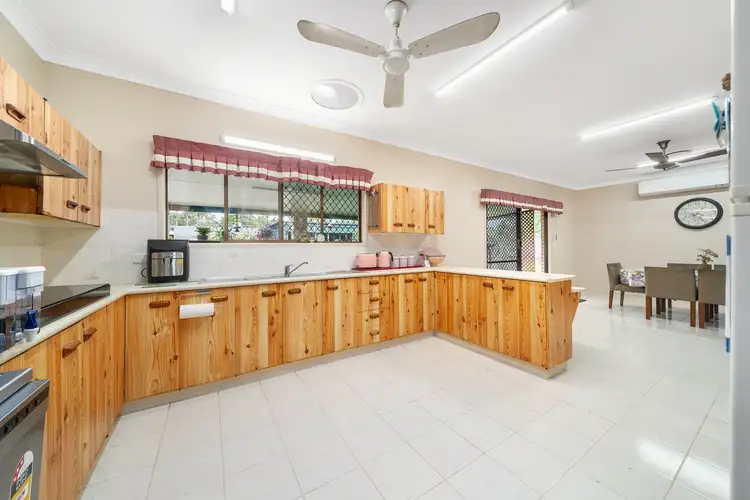 Fifth view of Homely house listing, 2 Tallagon Court, Deception Bay QLD 4508