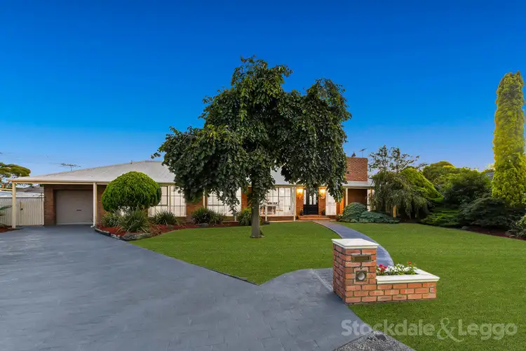 4 Norwood Court, Cranbourne VIC 3977