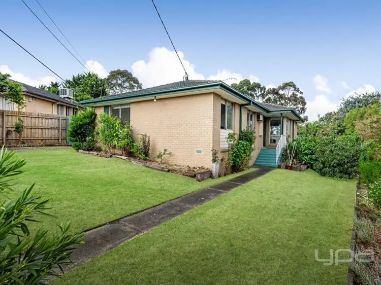 Second view of Homely house listing, 7 Miram Court, Westmeadows VIC 3049