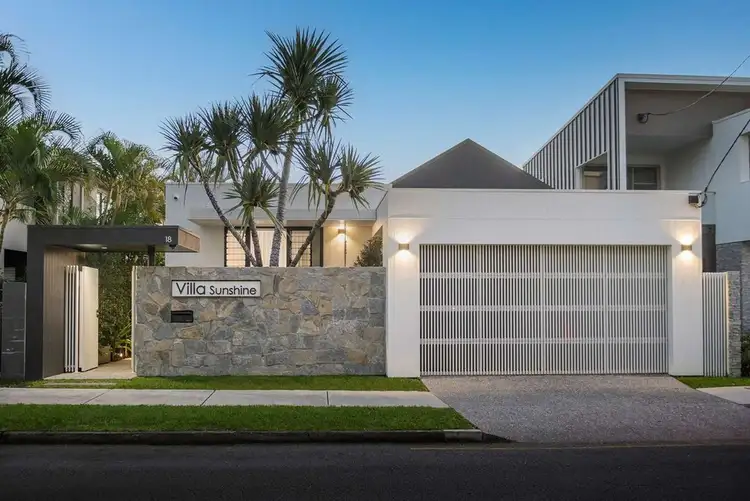 18 Sunshine Parade, Miami QLD 4220