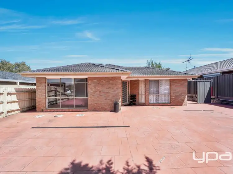16 Bullrush Court, Meadow Heights VIC 3048