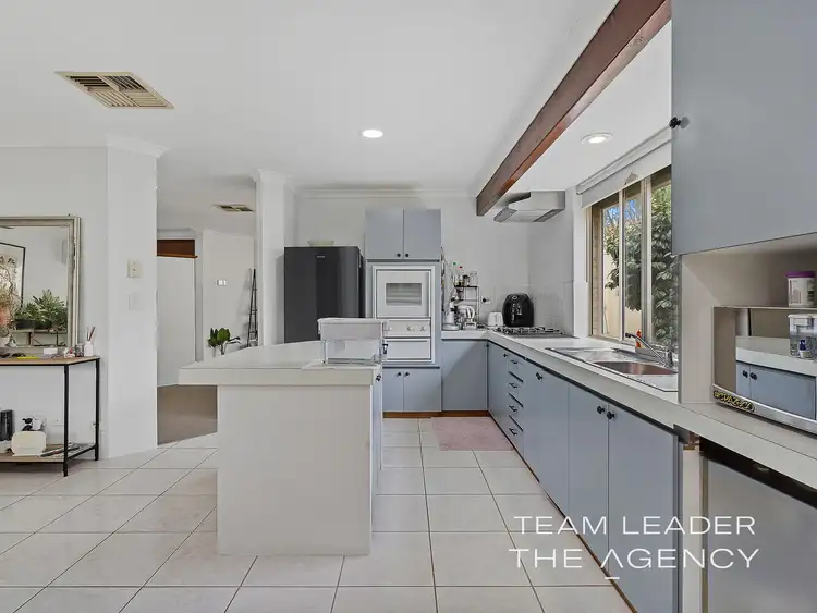 Seventh view of Homely house listing, 21 Juniper Court, Thornlie WA 6108