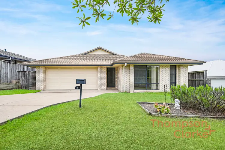 5 Honeysuckle Drive, Aberglasslyn NSW 2320