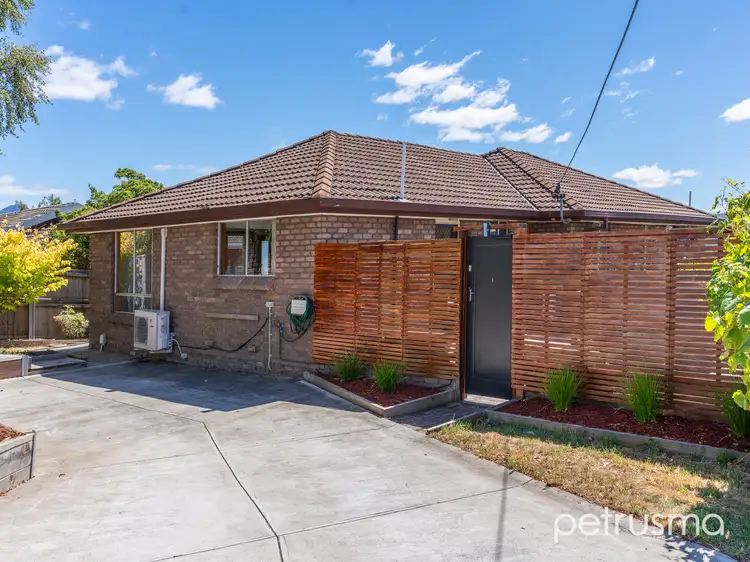 1/12 Baynton Street, Kingston TAS 7050