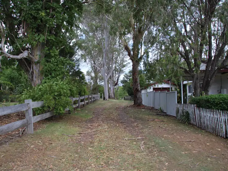 70 David Lane, Wingham NSW 2429