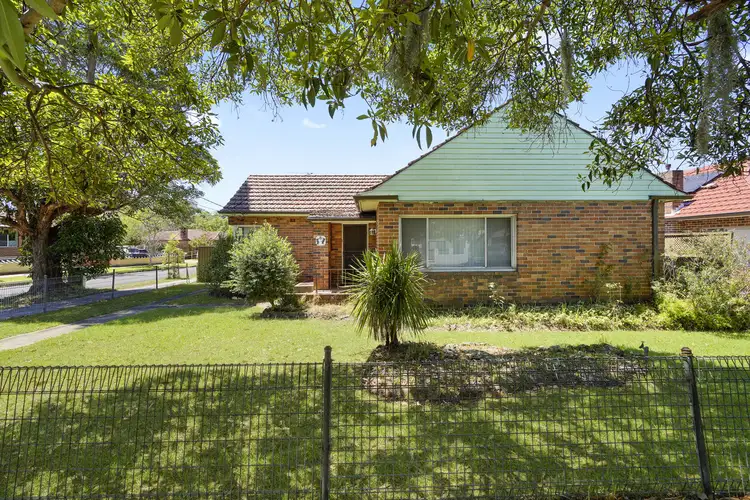 8 Elliott Street, Strathfield South NSW 2136